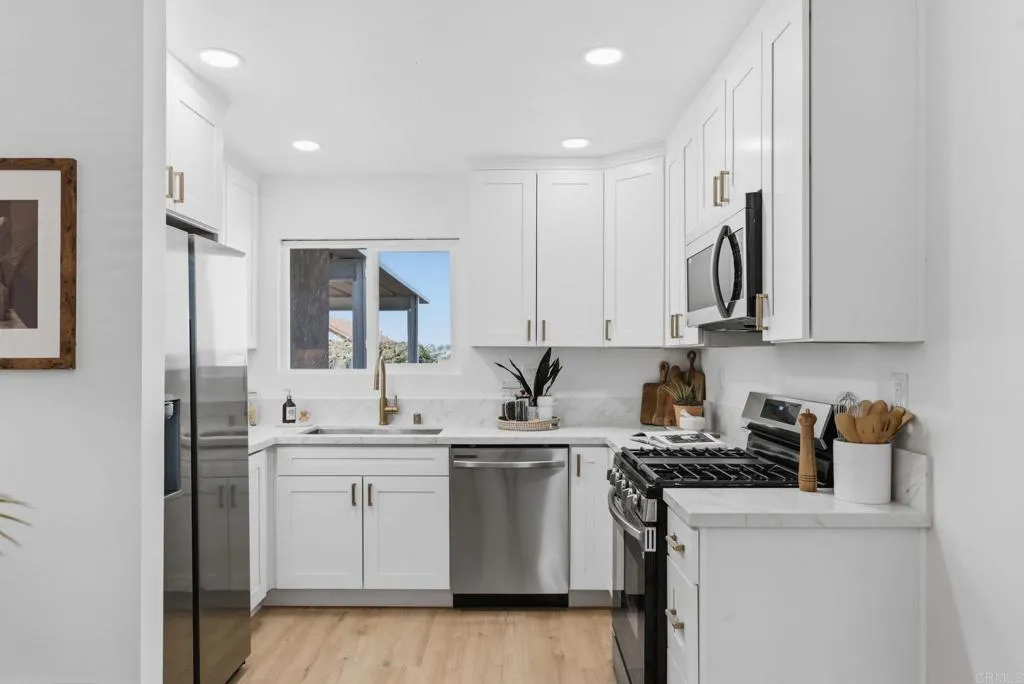 Additional image 2 of 6729 Mezin Way, San Diego, CA 92114