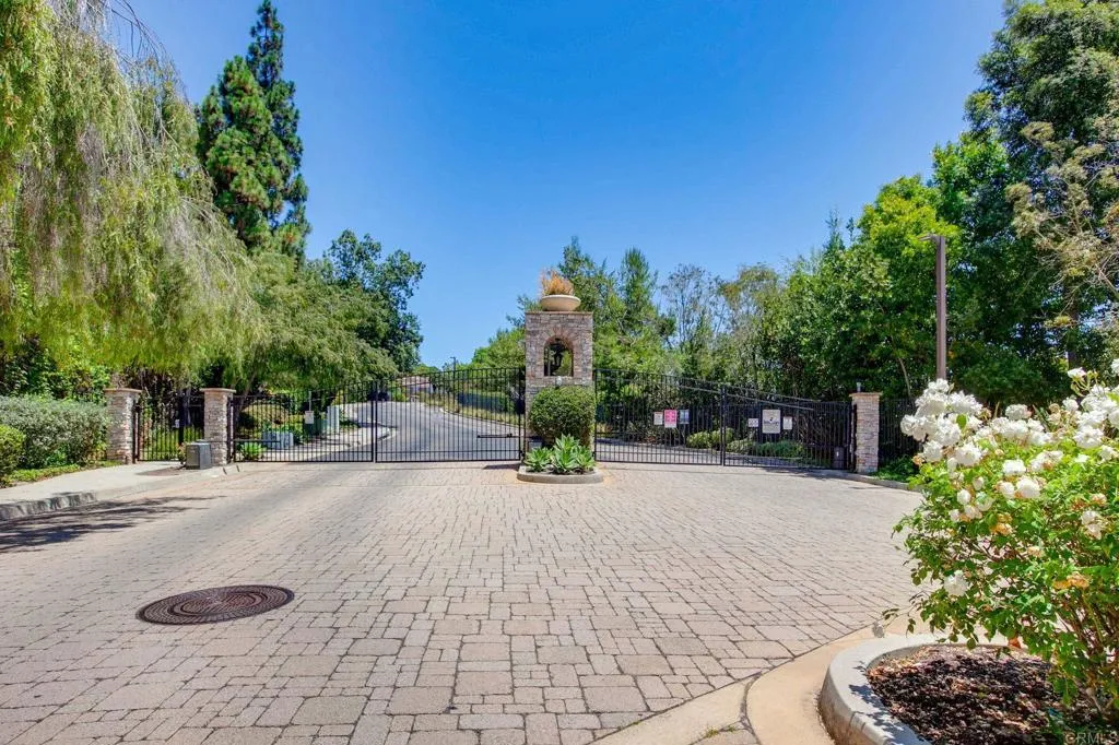 1235 Highbluff Avenue, San Marcos, CA 92078