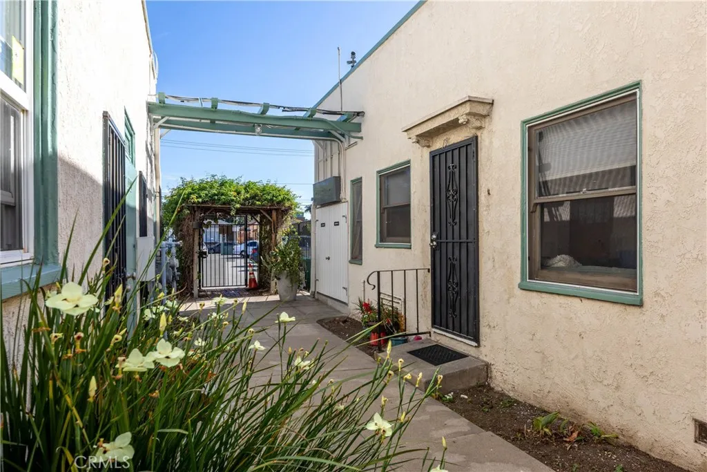 Additional image 52 of 1738 E 4th Street Unit 15, Long Beach, CA 90802