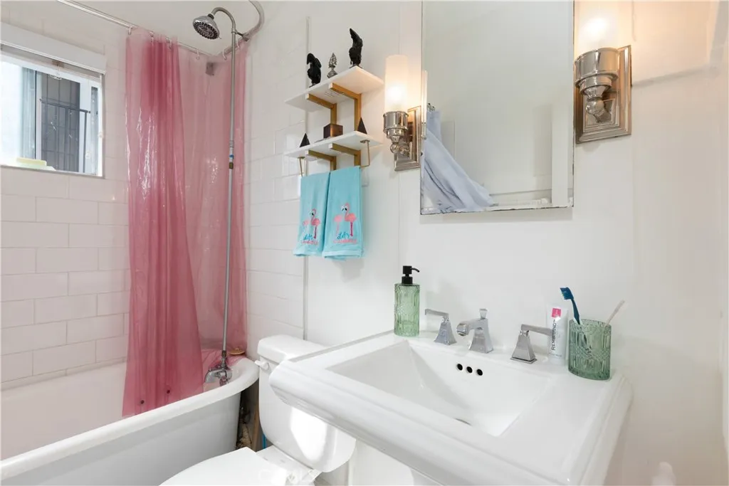 Additional image 14 of 1738 E 4th Street Unit 15, Long Beach, CA 90802