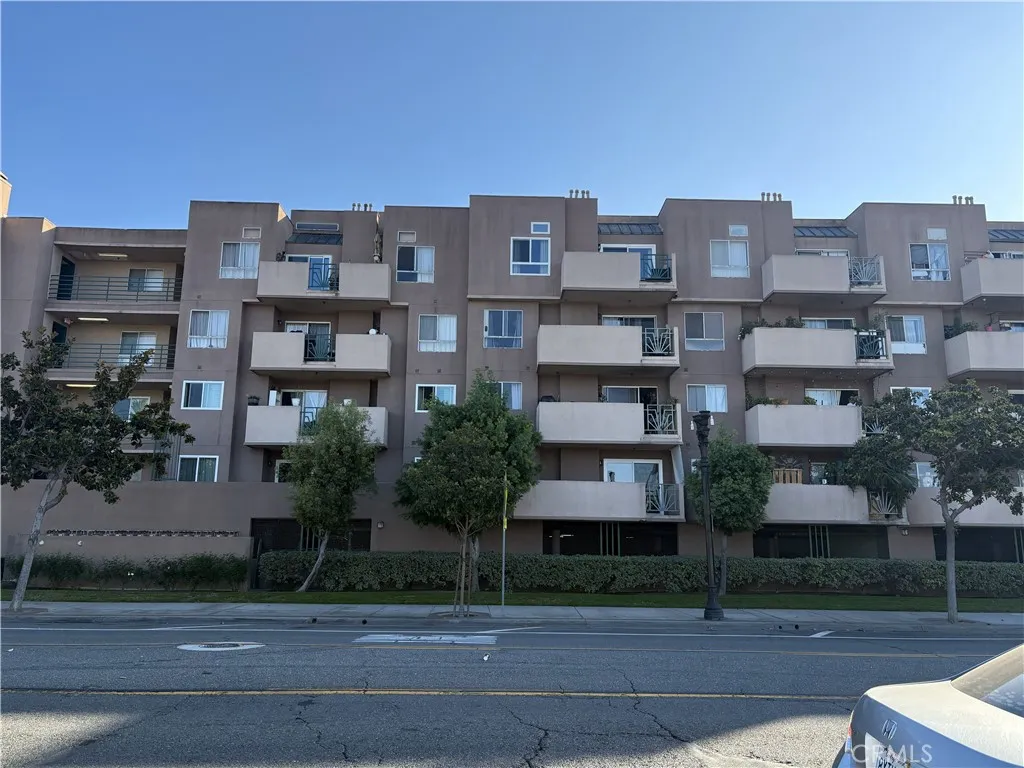 Property image for 450 E 4th Street Unit 107, Santa Ana, CA 92701