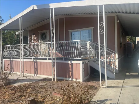 1455 S State Street Unit 323, Hemet, CA MLS: IV24216868