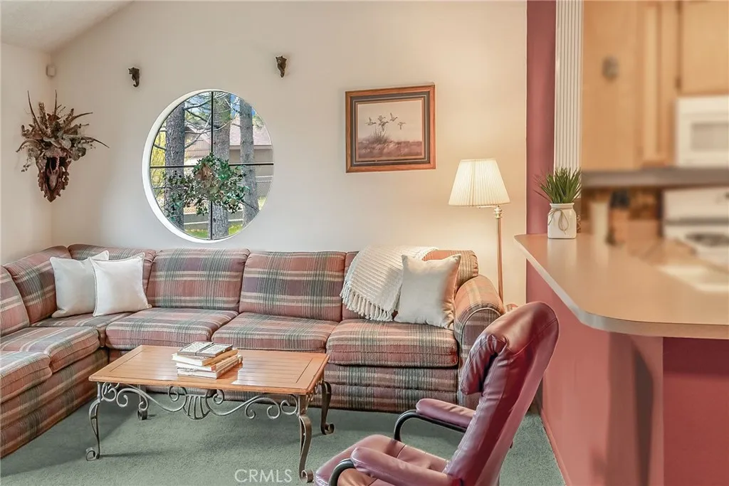 Additional image 32 of 737 Cienega Rd Unit D, Big Bear Lake, CA 92315
