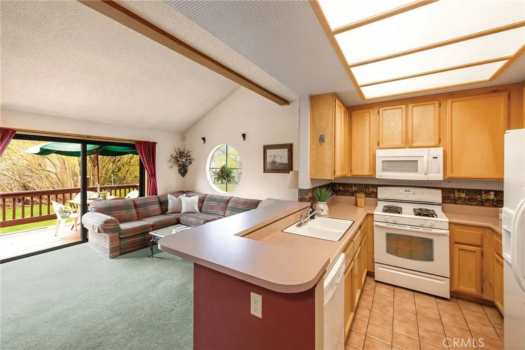 Additional image 84 of 737 Cienega Rd Unit D, Big Bear Lake, CA 92315