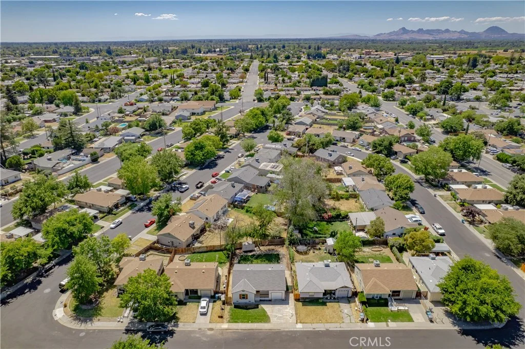 1616 Cumiskey St, Marysville, CA 95901