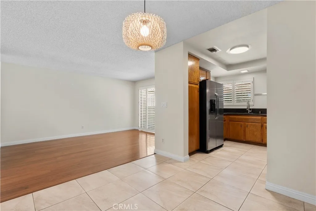 Additional image 8 of 887 Endicott Dr, Claremont, CA 91711