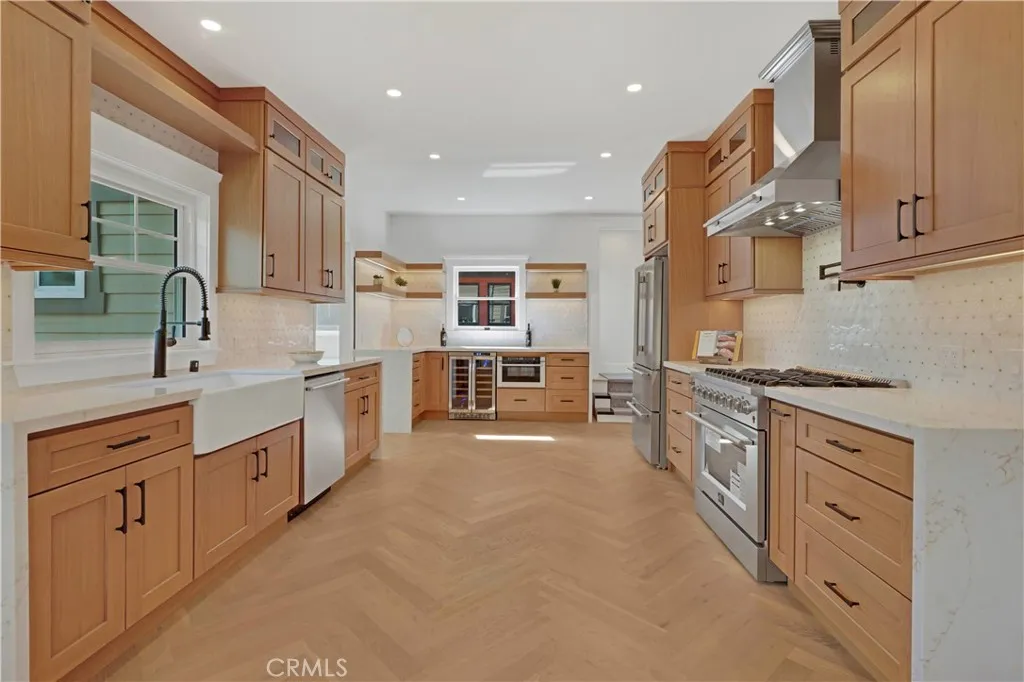 Additional image 45 of 1800 S Oxford Ave, Los Angeles, CA 90006