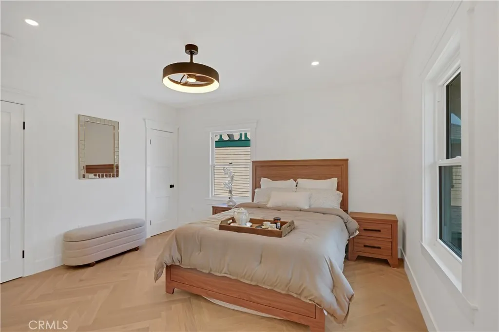 Additional image 46 of 1800 S Oxford Ave, Los Angeles, CA 90006
