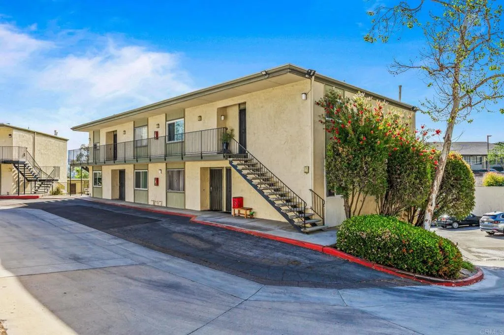 Additional image 45 of 276 S Pierce Street, El Cajon, CA 92020