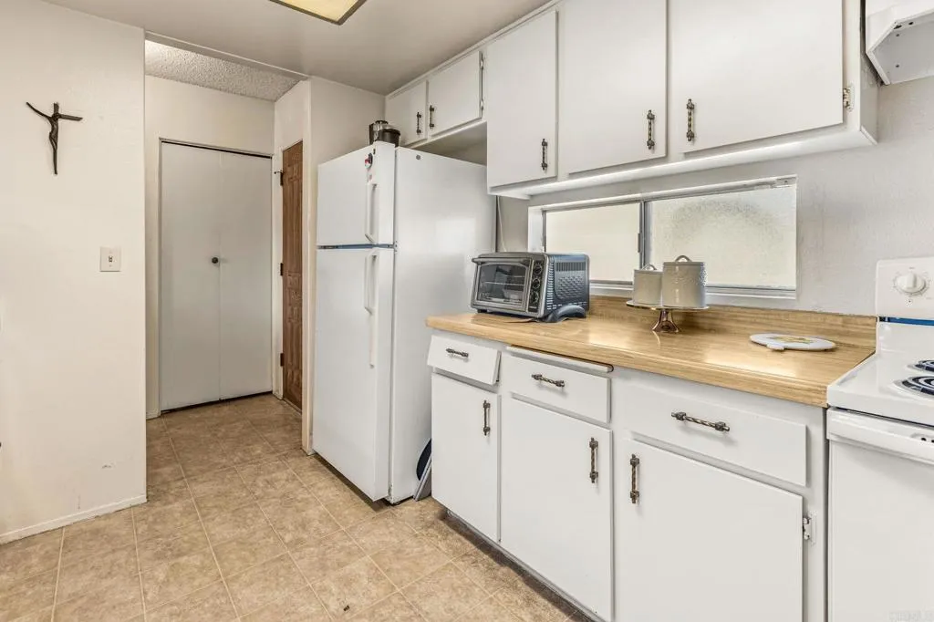 Additional image 31 of 276 S Pierce Street, El Cajon, CA 92020