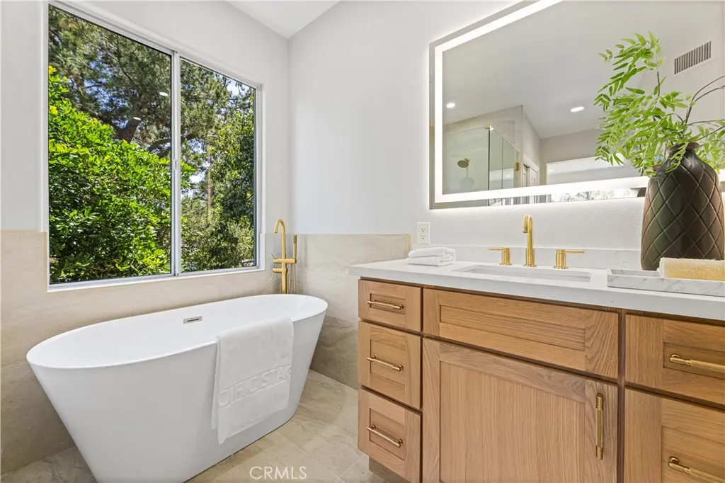 Additional image 74 of 9 Figaro, Irvine, CA 92606