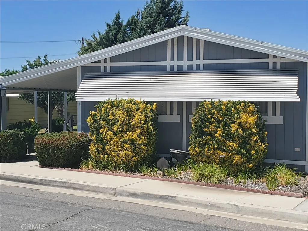 15940 Stoddard Wells Rd Spc 65  
