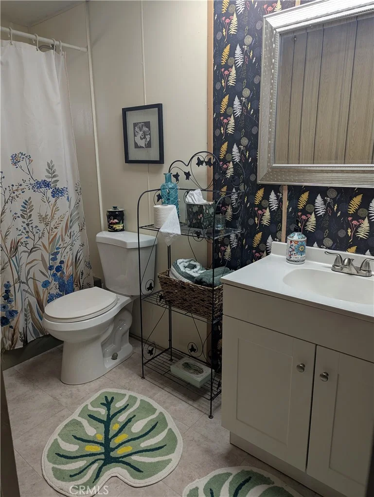 32005 Westchester Dr, Thousand Palms, CA 92276