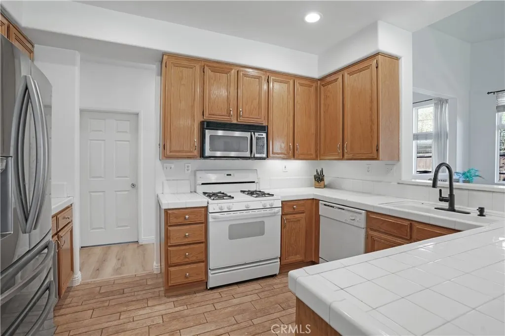 Additional image 10 of 1480 Floral Park Street, Corona, CA 92881