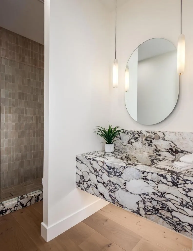 Additional image 50 of 601 N Cedros Avenue, Solana Beach, CA 92075