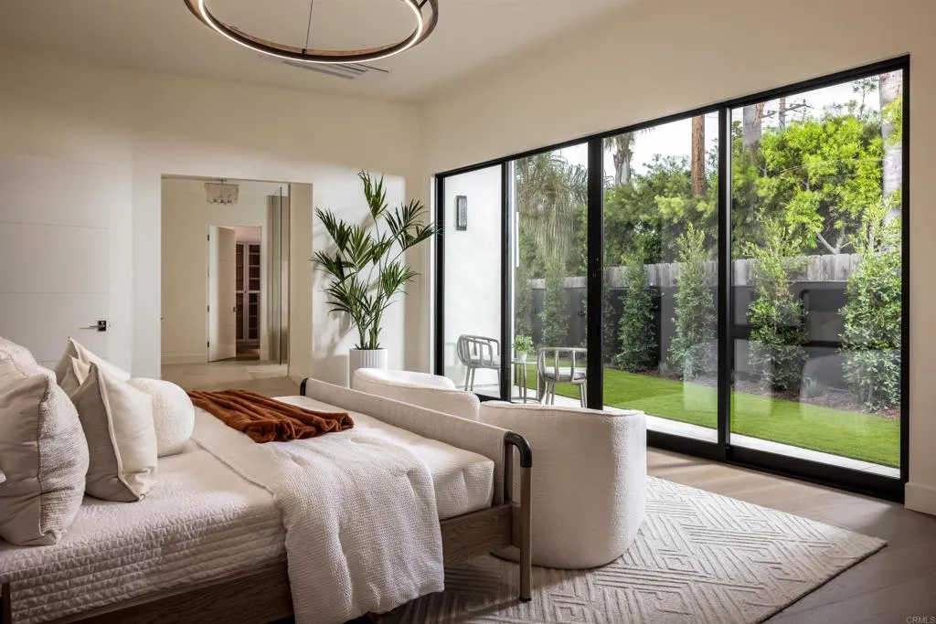 Additional image 61 of 601 N Cedros Avenue, Solana Beach, CA 92075
