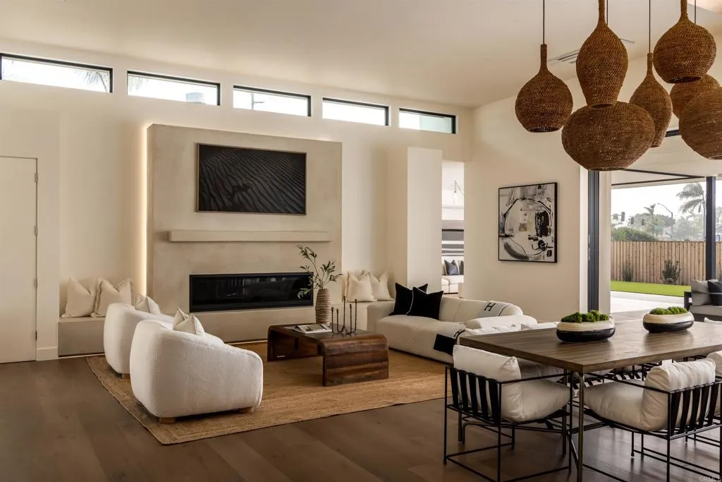 Additional image 45 of 601 N Cedros Avenue, Solana Beach, CA 92075