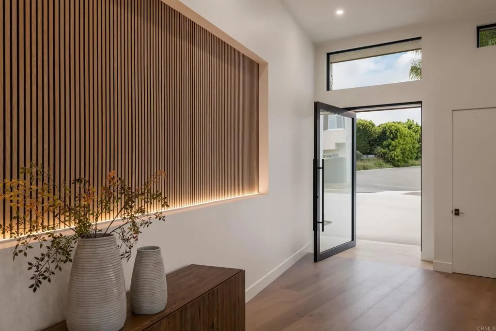 Additional image 42 of 601 N Cedros Avenue, Solana Beach, CA 92075