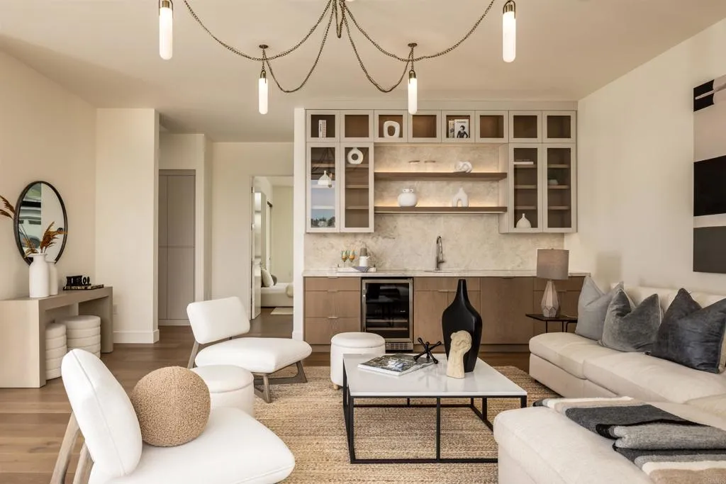 Additional image 52 of 601 N Cedros Avenue, Solana Beach, CA 92075
