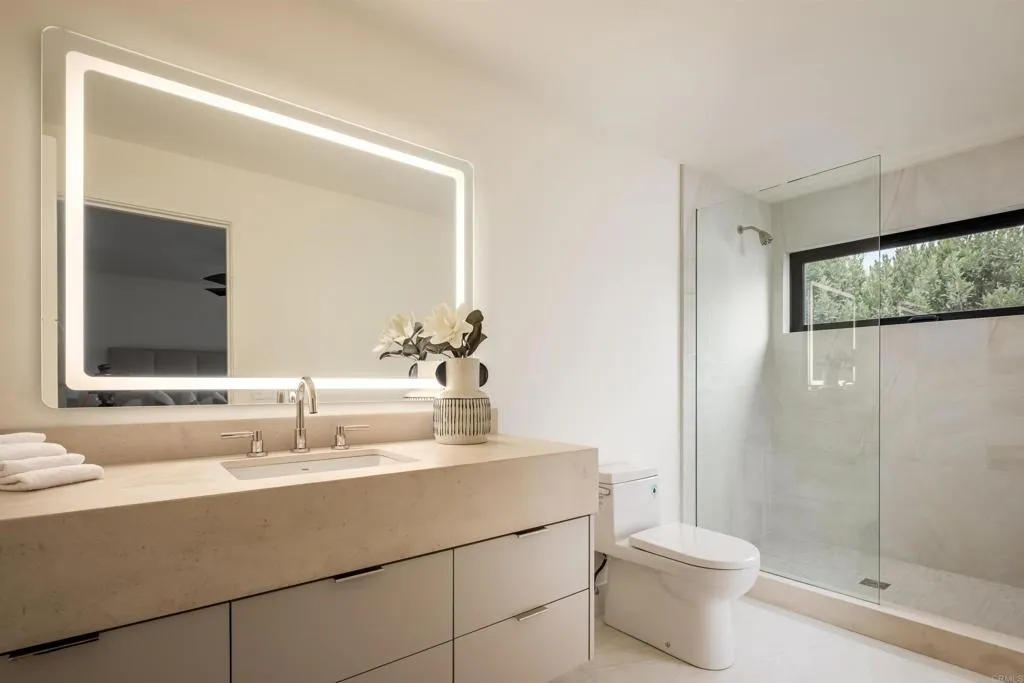 Additional image 69 of 601 N Cedros Avenue, Solana Beach, CA 92075