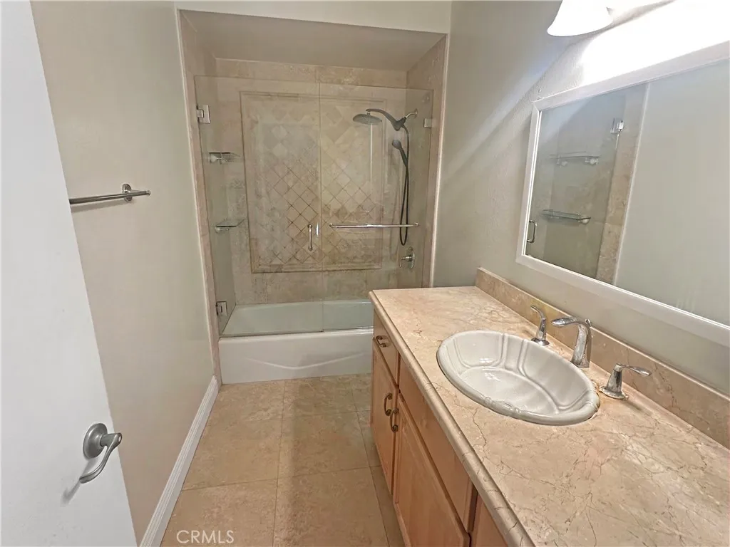 Additional image 23 of 39 Diamante, Irvine, CA 92620