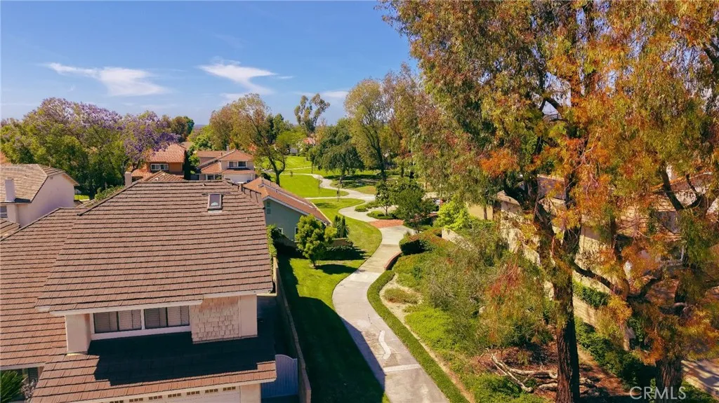 Additional image 28 of 39 Diamante, Irvine, CA 92620