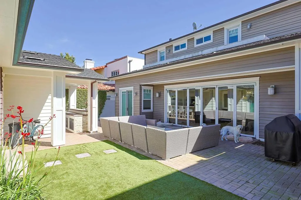 940 J Avenue, Coronado, CA 92118