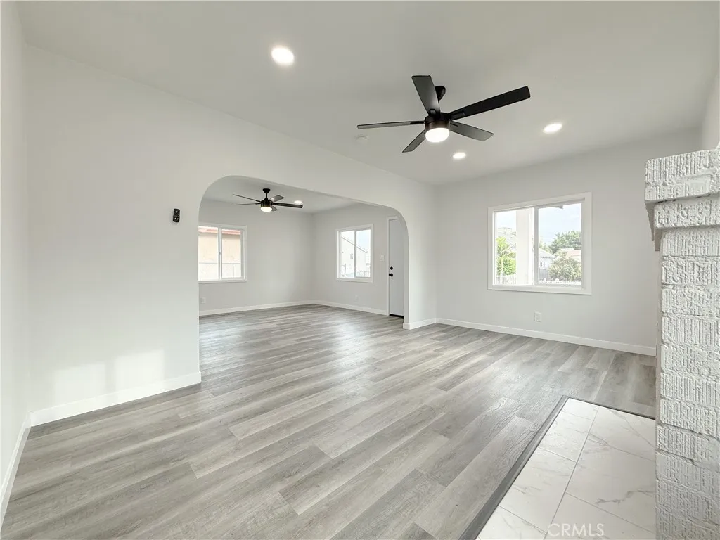 Additional image 10 of 445 E 119th Street, Los Angeles, CA 90061