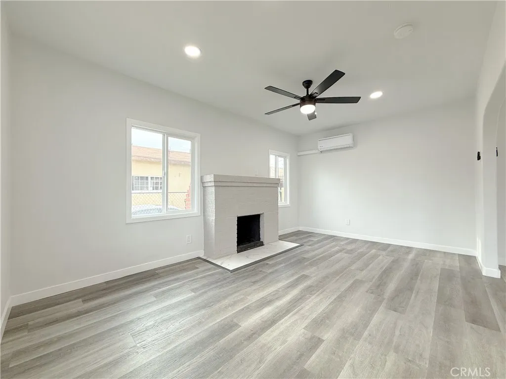 Additional image 33 of 445 E 119th Street, Los Angeles, CA 90061