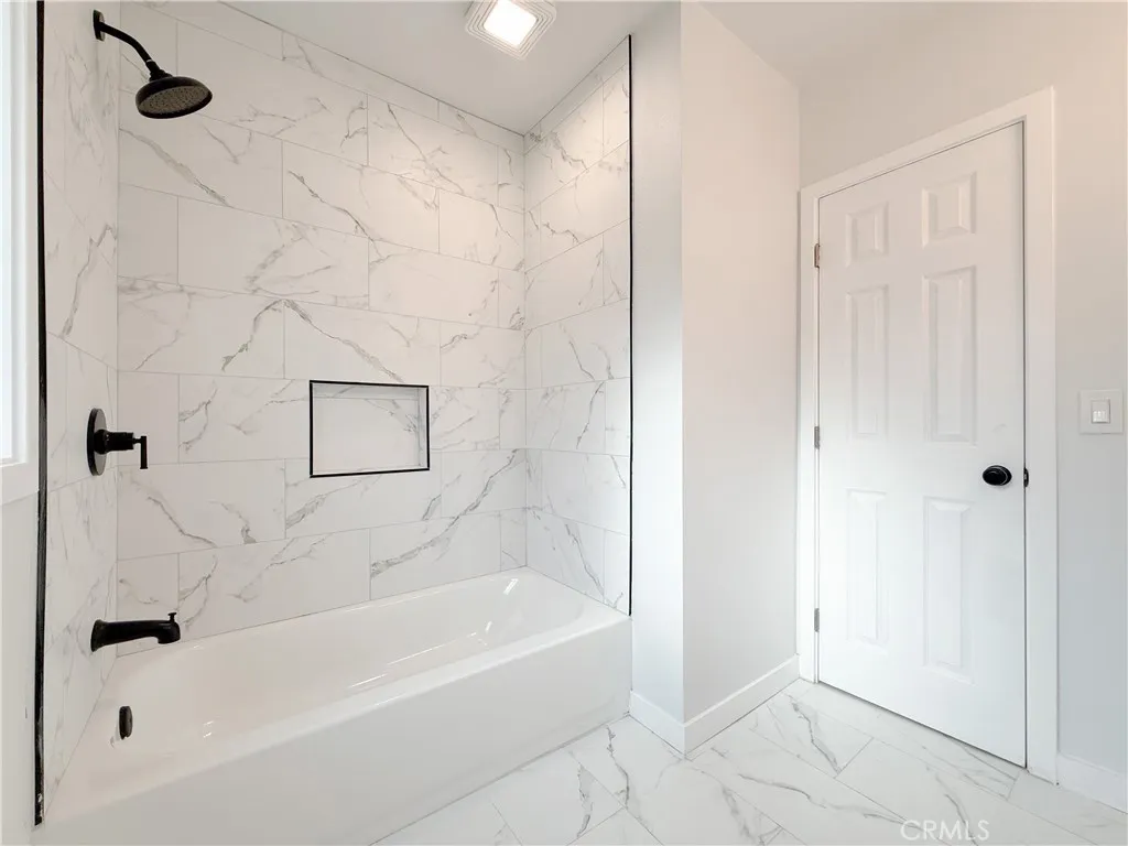 Additional image 23 of 445 E 119th Street, Los Angeles, CA 90061