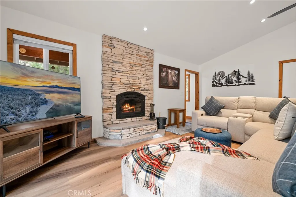 Additional image 7 of 42612 La Placida Ave, Big Bear Lake, CA 92315