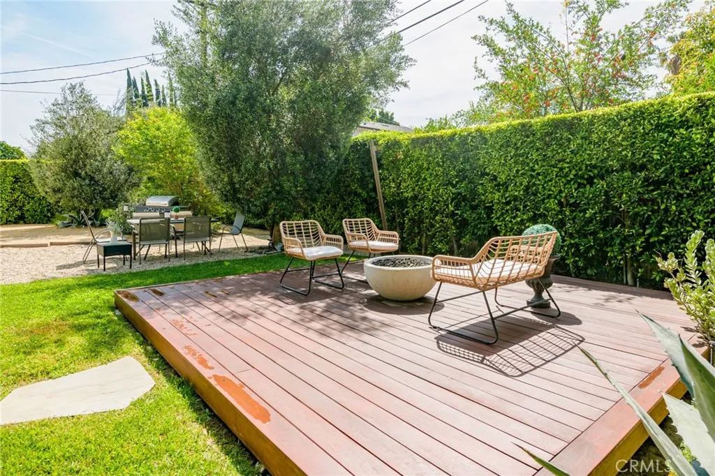 Additional image 30 of 17256 Lemay St, Lake Balboa, CA 91406