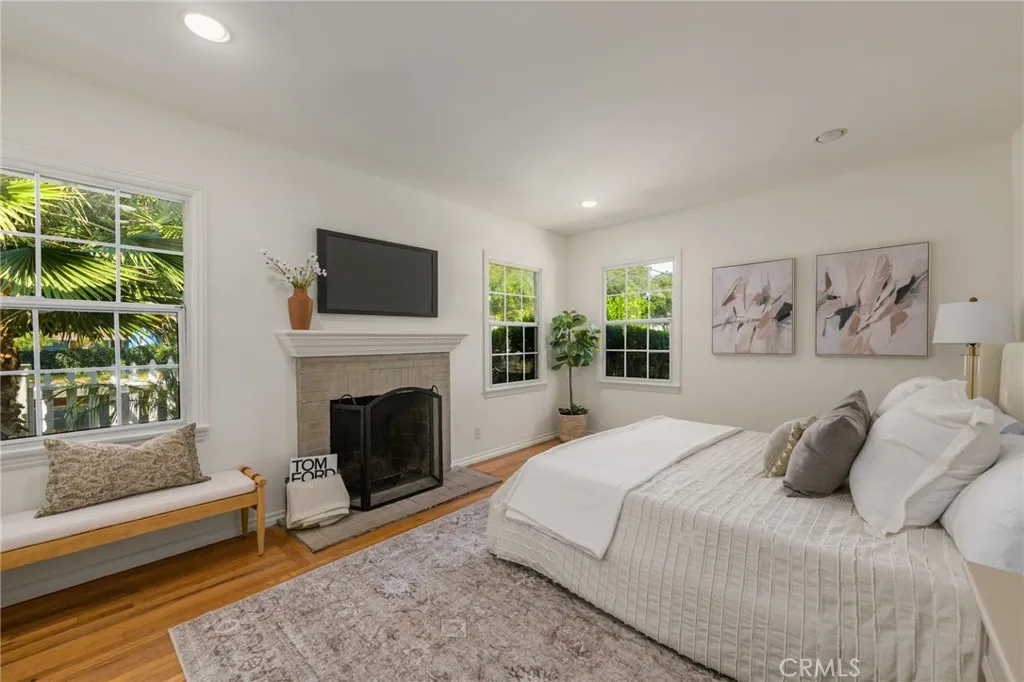 Additional image 46 of 17256 Lemay St, Lake Balboa, CA 91406