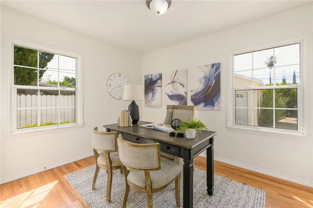 Additional image 20 of 17256 Lemay St, Lake Balboa, CA 91406