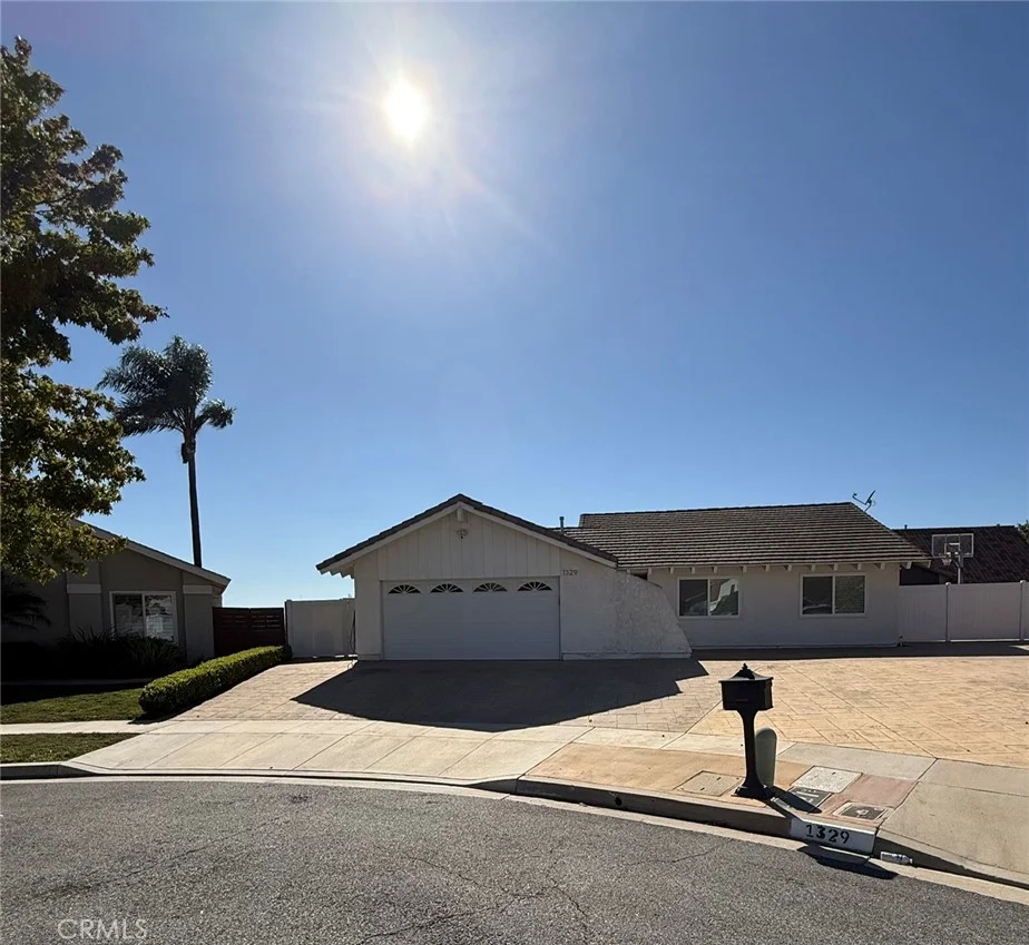 1329 Corte De Primavera, Thousand Oaks, CA 91360