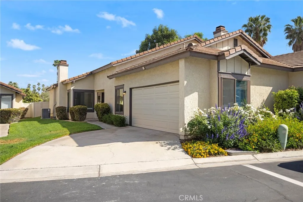 Additional image 4 of 5050 Canyon Crest Dr Unit 7, Riverside, CA 92507