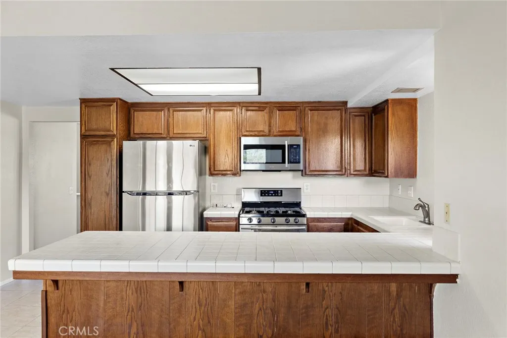 Additional image 17 of 5050 Canyon Crest Dr Unit 7, Riverside, CA 92507