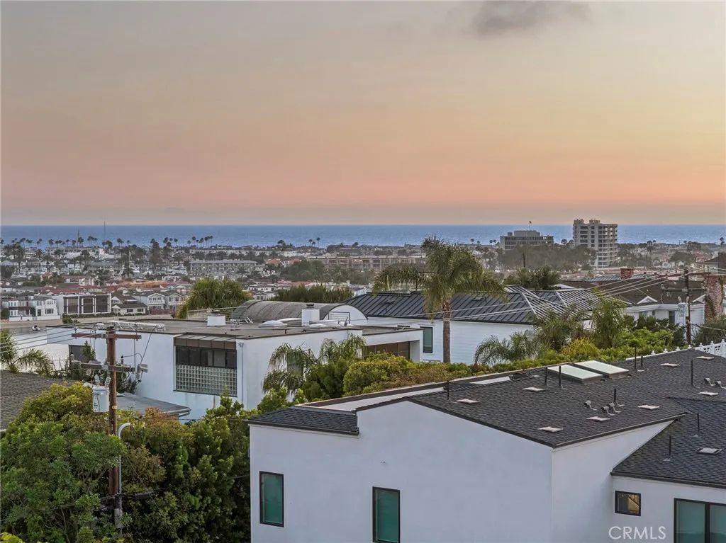 Additional image 14 of 1511 Cliff Drive, Newport Beach, CA 92663