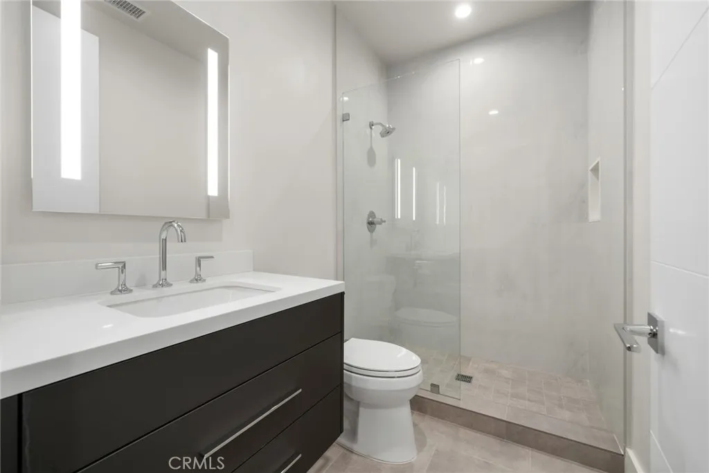 Additional image 10 of 1511 Cliff Drive, Newport Beach, CA 92663