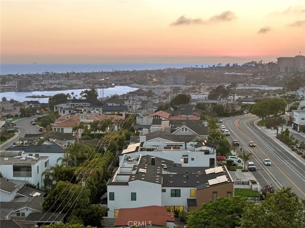 Additional image 16 of 1511 Cliff Drive, Newport Beach, CA 92663