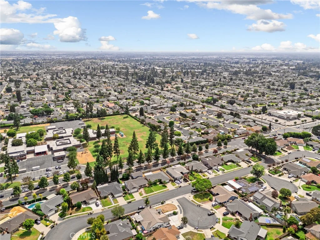 302 Sarah Avenue, Placentia, CA 92870