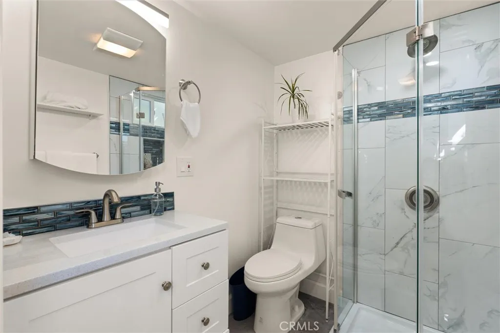 Additional image 99 of 3903 W 59th Place, Los Angeles, CA 90043