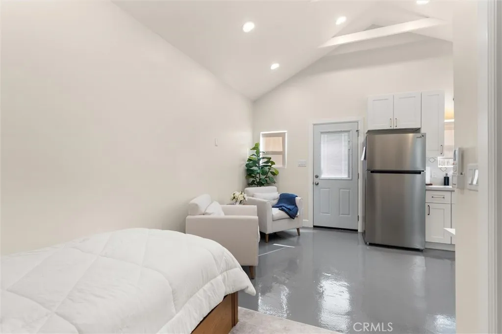 Additional image 86 of 3903 W 59th Place, Los Angeles, CA 90043