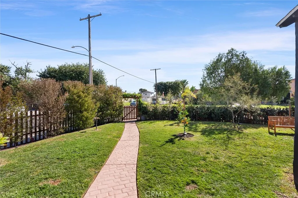 Additional image 50 of 3903 W 59th Place, Los Angeles, CA 90043