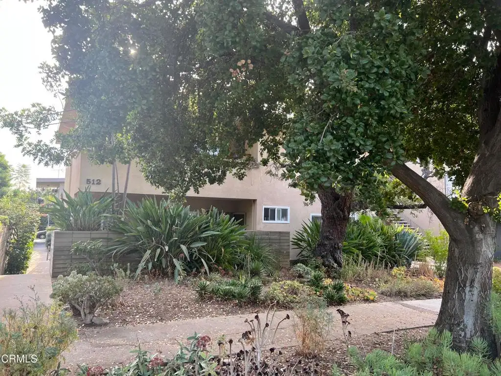 512 S Euclid Avenue Unit 2, Pasadena, CA 91101