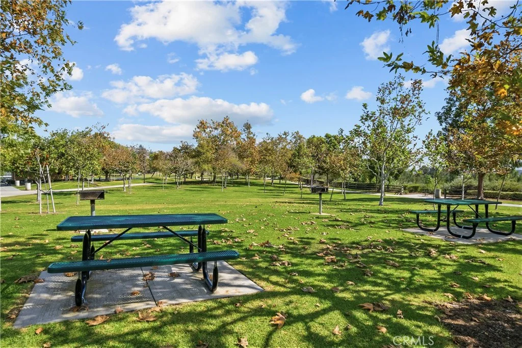 18 Calotte Pl, Lake Forest, CA 92610