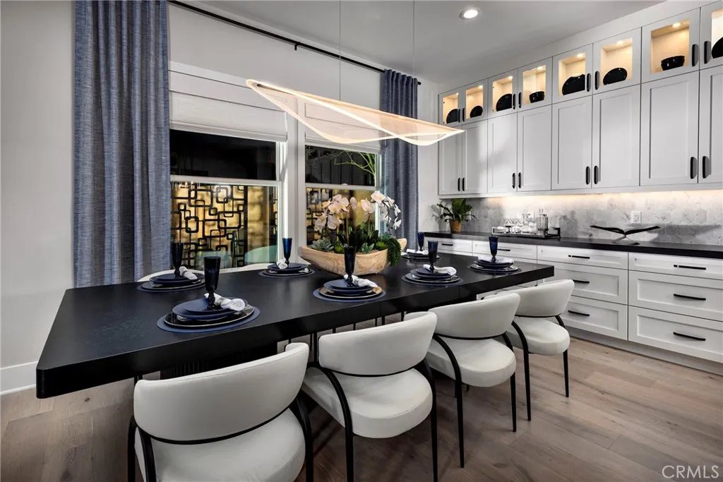 Additional image 8 of 113 Apron, Irvine, CA 92618