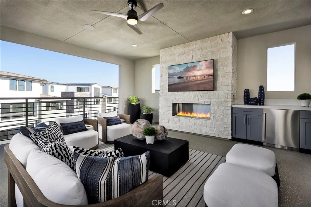 Additional image 12 of 113 Apron, Irvine, CA 92618