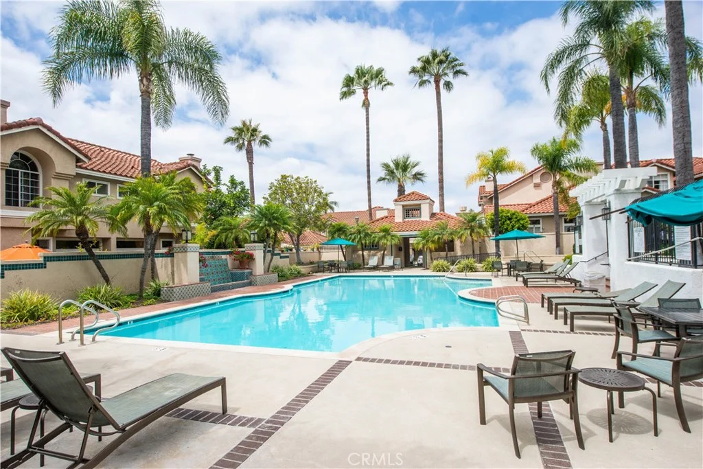 600 Kingswood Lane Unit A, Simi Valley, CA 93065
