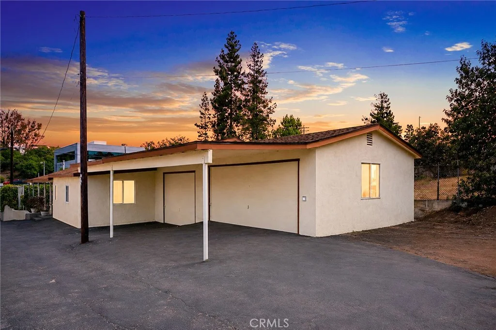 131 S Brandon Road, Fallbrook, CA 92028